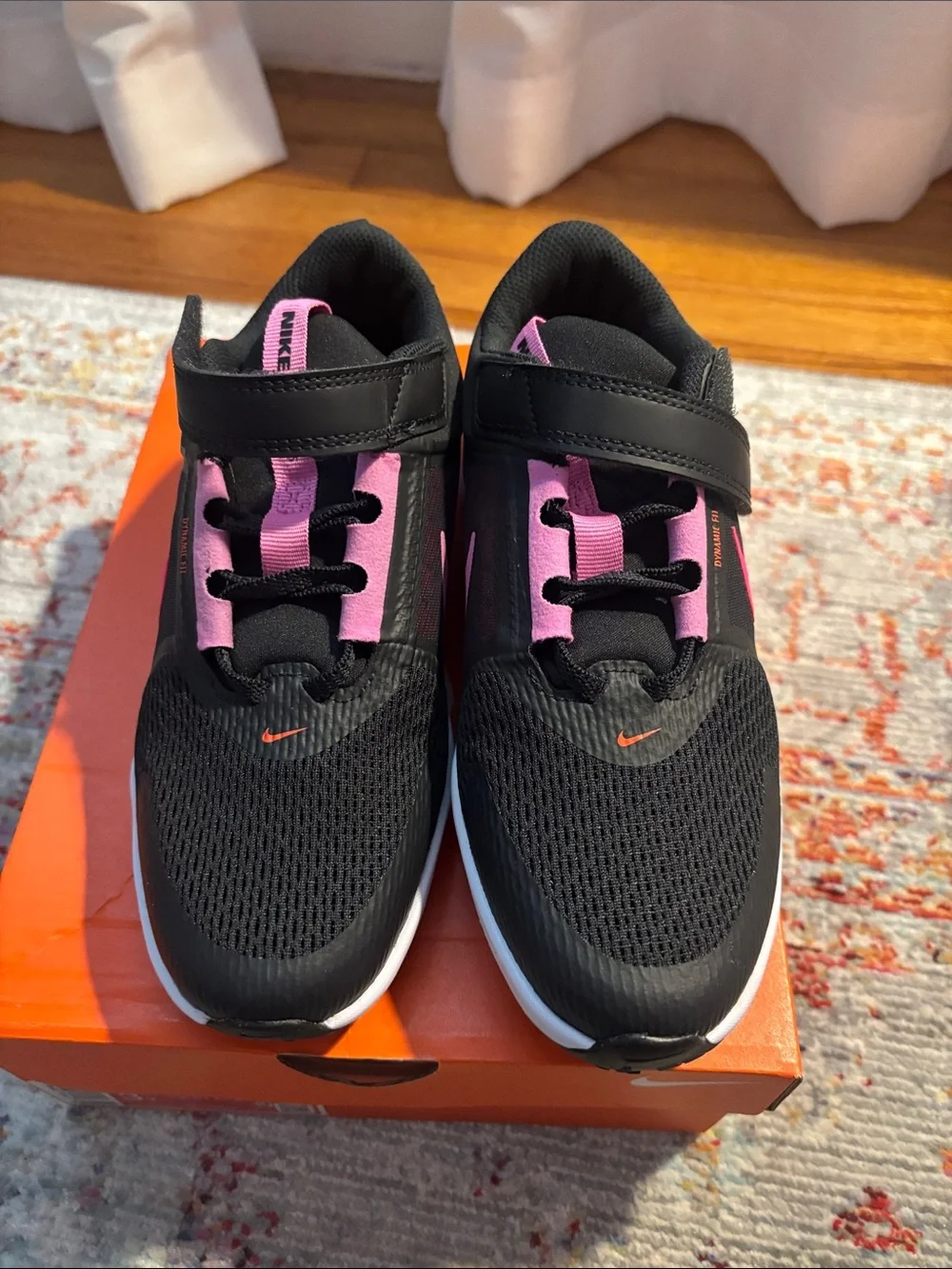 Nike Kids' Black and Pink Sneakers - NEW